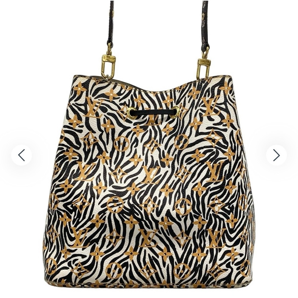 Authentic Louis Vuitton limited edition white jungle neonoe cream white black - Picture 3 of 16